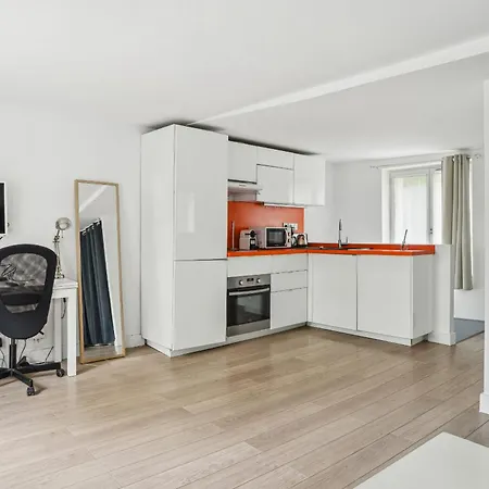Grand Studio Lumineux - Rue De Vaugirard Apartmán
